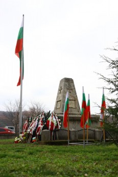 ХАРМАНЛИ ОТБЕЛЯЗА ТЪРЖЕСТВЕНО ТРЕТИ МАРТ - НАЦИОНАЛНИЯ ПРАЗНИК НА БЪЛГАРИЯ 